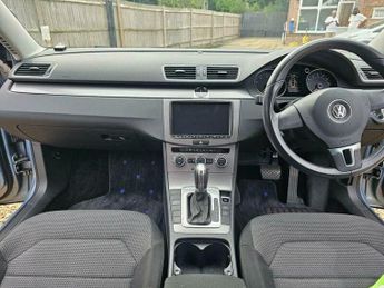 Volkswagen Passat 1.4 TSI BlueMotion Tech SE DSG Euro 5 (s/s) 5dr