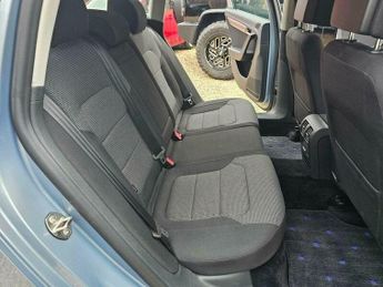 Volkswagen Passat 1.4 TSI BlueMotion Tech SE DSG Euro 5 (s/s) 5dr