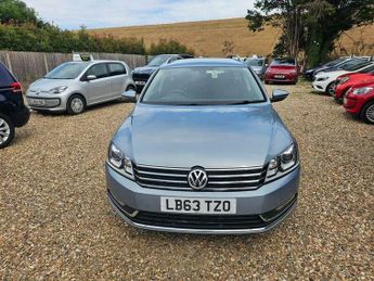 Volkswagen Passat 1.4 TSI BlueMotion Tech SE DSG Euro 5 (s/s) 5dr