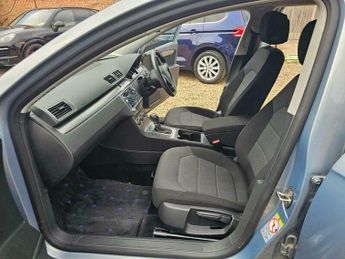Volkswagen Passat 1.4 TSI BlueMotion Tech SE DSG Euro 5 (s/s) 5dr