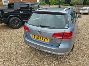 Volkswagen Passat 1.4 TSI BlueMotion Tech SE DSG Euro 5 (s/s) 5dr