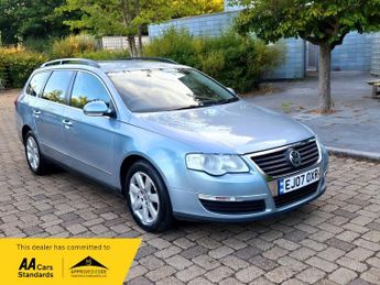 Volkswagen Passat 2.0 TDI SE Estate 5dr Diesel DSG Euro 4 (140 ps)