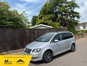 Volkswagen Touran MATCH TDI DSG DPF