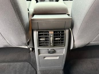 Volkswagen Touran MATCH TDI DSG DPF