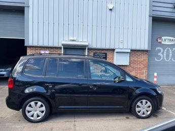 Volkswagen Touran 1.4 TSI Comfortline 7 Seater
