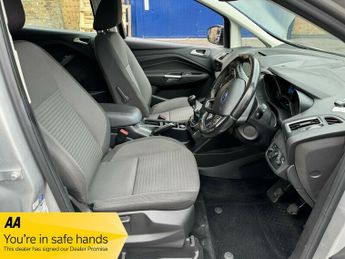Ford C-Max TITANIUM