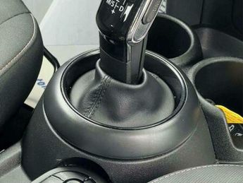 MINI Hatch 1.5 Cooper D Steptronic Euro 6 (s/s) 5dr