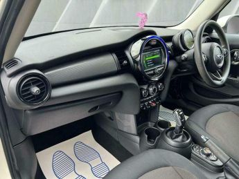 MINI Hatch 1.5 Cooper D Steptronic Euro 6 (s/s) 5dr
