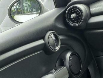 MINI Hatch 1.5 Cooper D Steptronic Euro 6 (s/s) 5dr