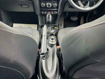 MINI Hatch 1.5 Cooper D Steptronic Euro 6 (s/s) 5dr