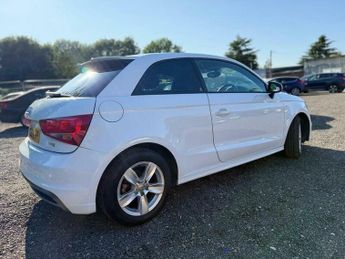 Audi A1 1.4 TFSI S line Style Edition S Tronic Euro 5 (s/s) 3dr