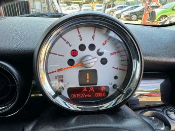 MINI Hatch 2.0 Cooper D Auto Euro 5 3dr