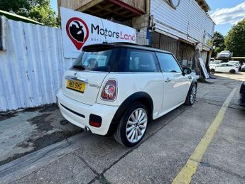 MINI Hatch 2.0 Cooper D Auto Euro 5 3dr