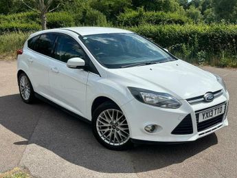 Ford Focus 1.0T EcoBoost Zetec Euro 5 (s/s) 5dr