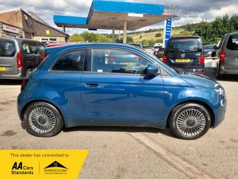 Fiat 500 42kWh Icon Auto 3dr, 1 owner, 2x charging cable