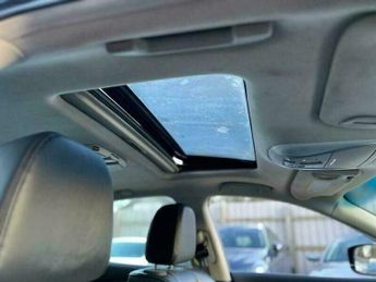 Infiniti M 3.5 35h V6 GT Premium Auto Euro 5 (s/s) 4dr