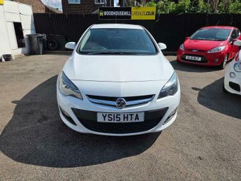 Vauxhall Astra 1.4i Excite Euro 6 5dr
