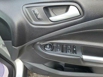 Ford Kuga 2.0 TDCi Titanium X Powershift AWD Euro 5 5dr