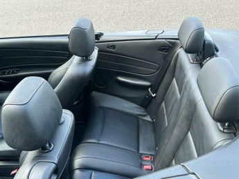 BMW 1 SERIES 3.0 125i M Sport Steptronic Euro 4 2dr