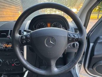Mercedes-Benz A Class 1.7 A170 Avantgarde SE CVT 5dr