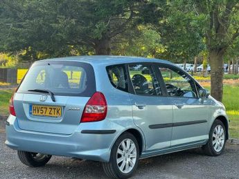 Honda Jazz 1.4 i-DSI SE CVT-7 5dr