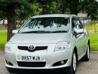 Toyota Auris 1.6 VVT-i TR 5dr
