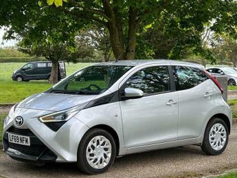 Toyota AYGO 1.0 VVT-i x-play Euro 6 5dr