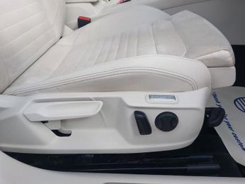 Volkswagen Passat GTE DSG