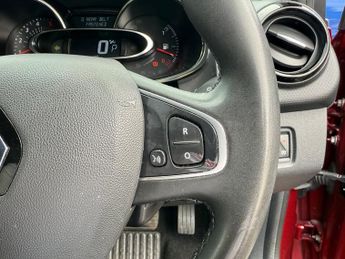 Renault Clio 1.5 dCi Iconic EDC Euro 6 5dr 88BHP