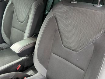 Renault Clio 1.5 dCi Iconic EDC Euro 6 5dr 88BHP