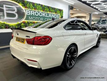 BMW M4 M4 [3X BMW SERVICES]