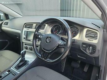 Volkswagen Golf 1.6 TDI BlueMotion Tech Match Edition DSG Euro 6 (s/s) 5dr