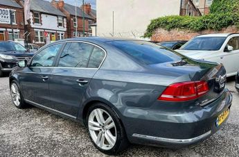 Volkswagen Passat 2.0 TDI BlueMotion Tech Executive Style DSG Euro 5 (s/s) 4dr