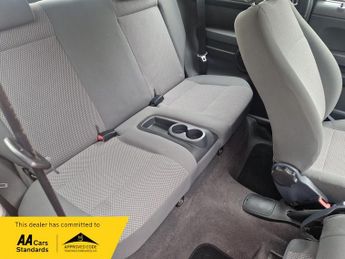 Volkswagen Fox FOX