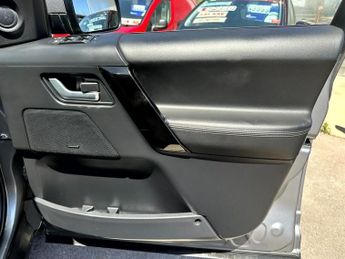 Land Rover Freelander SD4 METROPOLIS - AUTOMATIC, 1 FORMER OWNER, SAT NAV, HEATED STEE