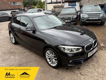 BMW 118 118d SPORT