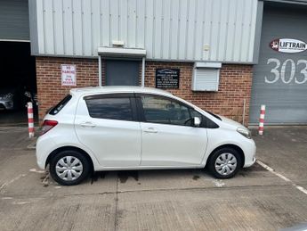 Toyota Vitz 1.3 Auto Smile Edition 5dr