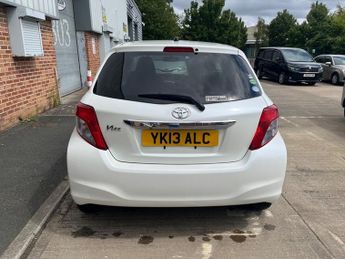 Toyota Vitz 1.3 Auto Smile Edition 5dr