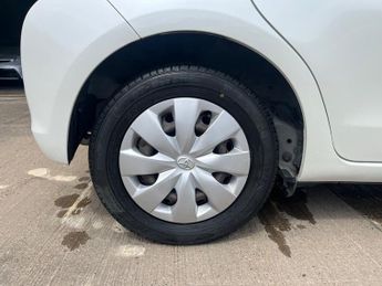Toyota Vitz 1.3 Auto Smile Edition 5dr