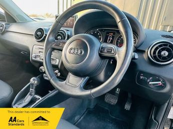 Audi A1 1.4 TFSI S line Sportback S Tronic