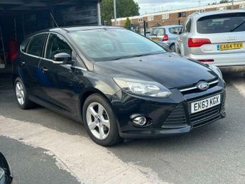 Ford Focus 1.0T EcoBoost Zetec Navigator Euro 5 (s/s) 5dr