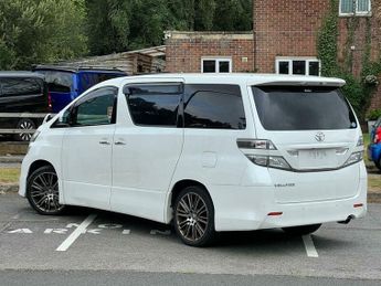 Toyota Vellfire Platinum Selection