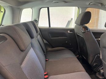 Ford Fusion ZETEC CLIMATE
