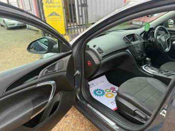 Vauxhall Insignia 2.0 CDTi SE Nav Auto Euro 5 5dr