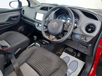 Toyota Yaris VVT-I ICON TECH