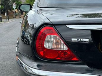 Jaguar XJ 3.0 SE 4dr