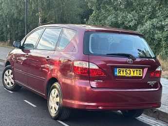 Toyota Avensis Verso 2.0 VVT-i T3 5dr