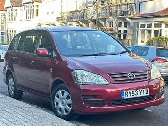 Toyota Avensis Verso 2.0 VVT-i T3 5dr