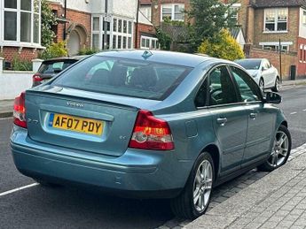 Volvo S40 2.4 SE Geartronic 4dr
