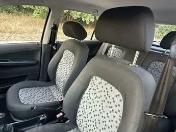 Skoda Fabia 1.2 HTP Classic 5dr